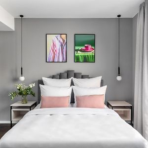 Studio medio con letto king size